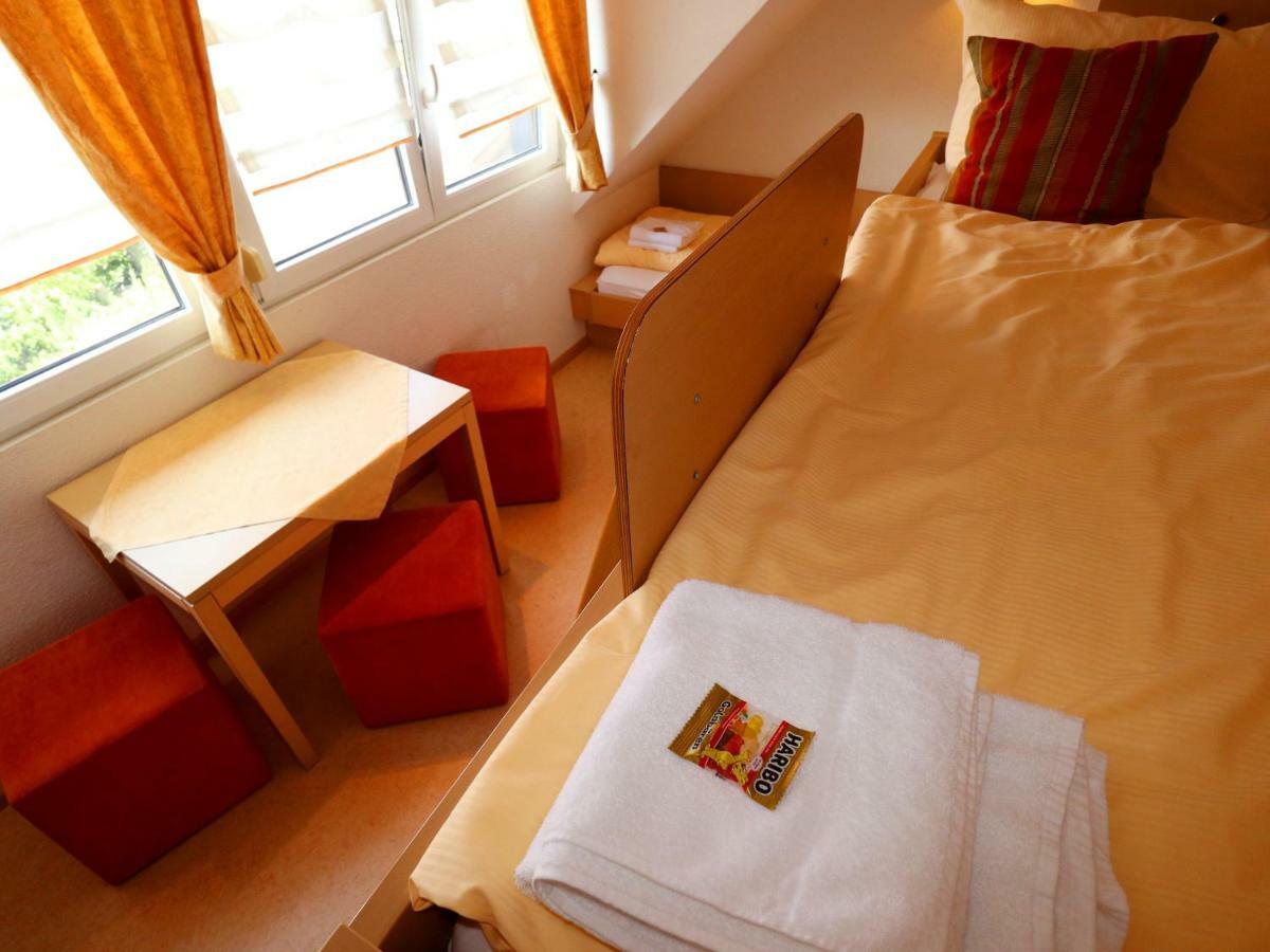Hotel - Restaurant Hirschen - Werneths Landgasthof Beim Europa- Park Rust Rheinhausen Ngoại thất bức ảnh